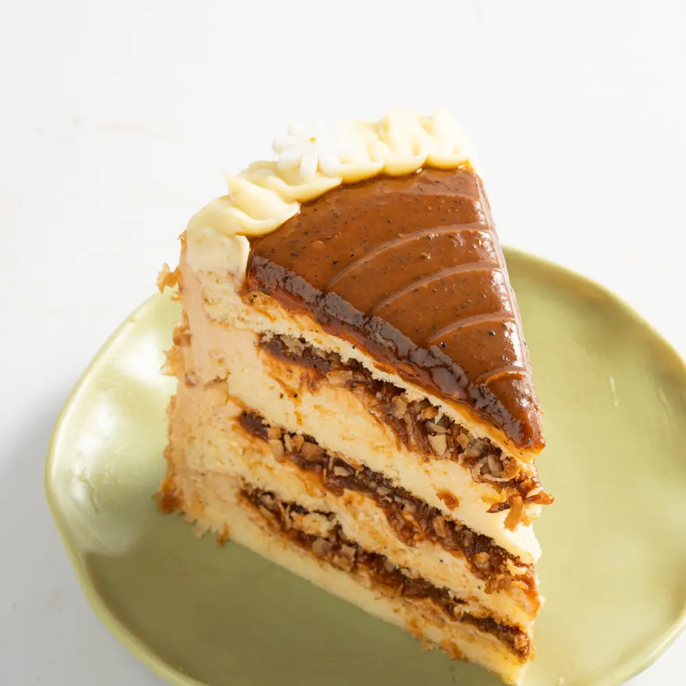 thai-tea-slcie.webp