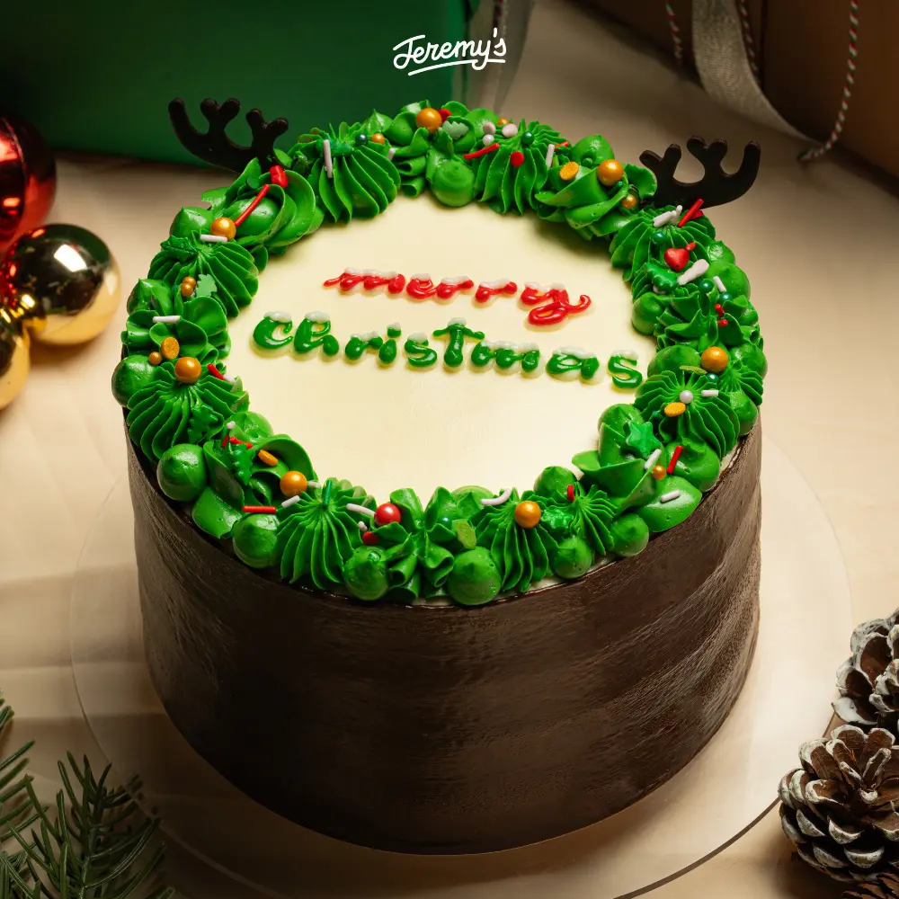 Christmas Cake 16cm