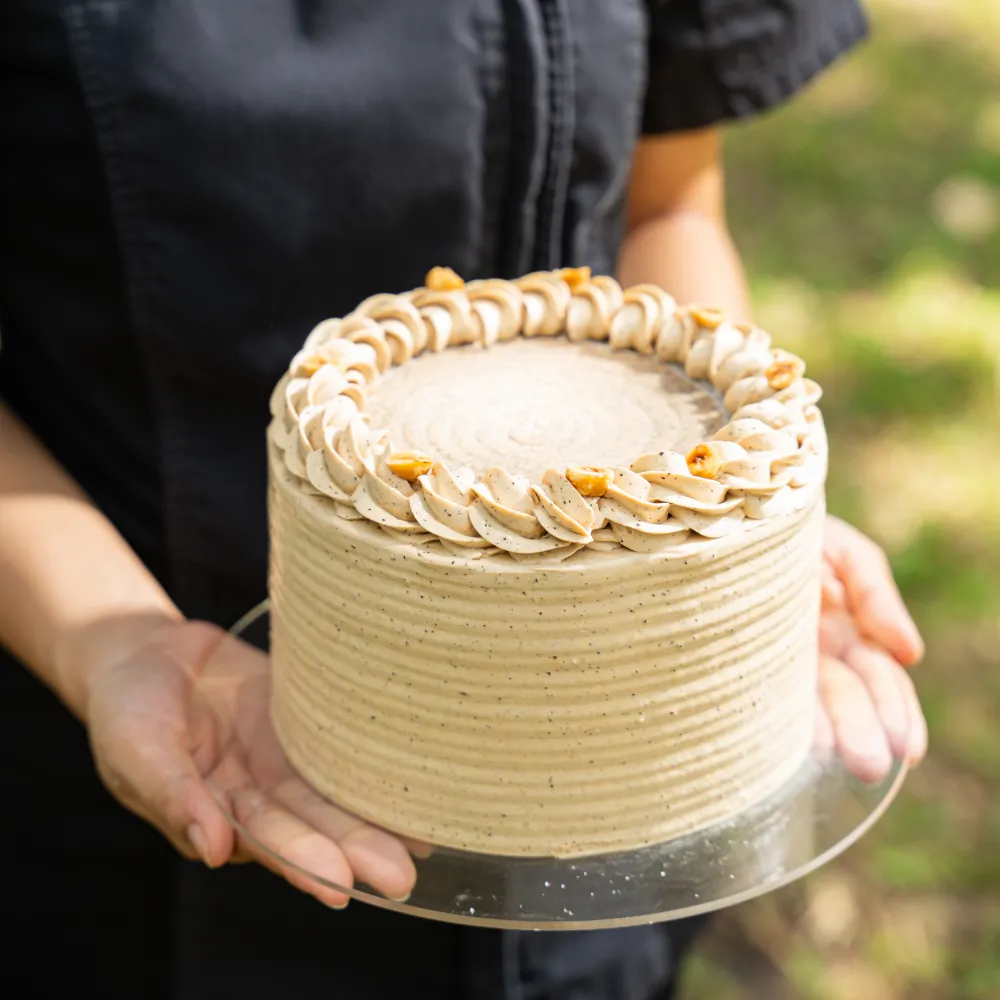 Espresso Hazelnut Crunch Cake (16 cm)